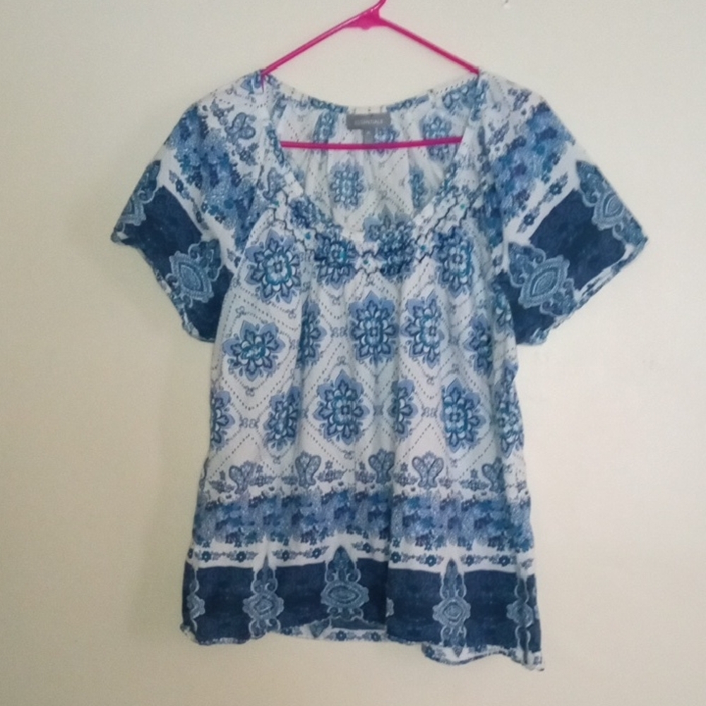 Essentials Blue Floral Paisley Boho Cotton Spring or Summer Short Sleeve Top